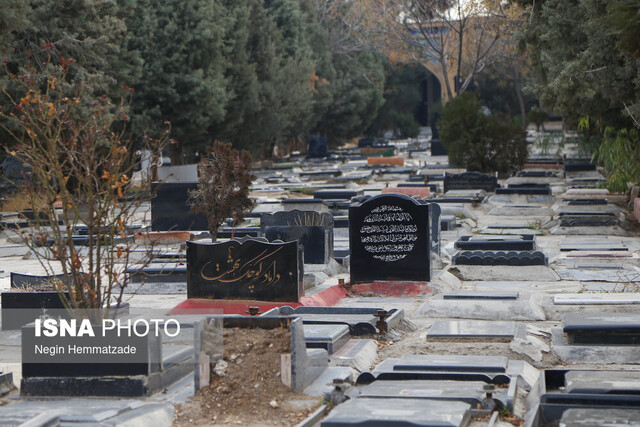 درهای بهشت زهرا فردا از ساعت ۴ صبح باز است درهای بهشت زهرا فردا از ساعت ۴ صبح باز است