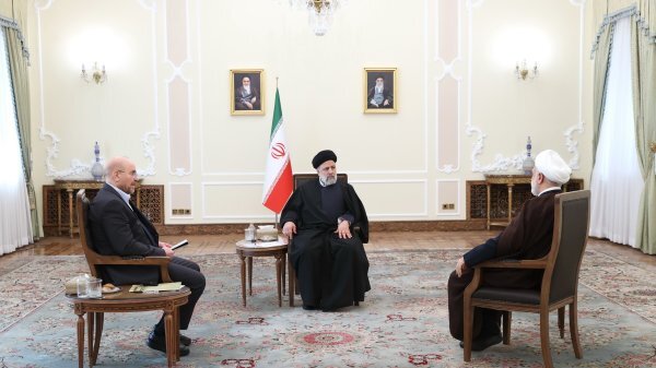 بررسی راههای تعامل دولت و مجلس در فرآیند تصویب بودجه ۱۴۰۳ بررسی راههای تعامل دولت و مجلس در فرآیند تصویب بودجه ۱۴۰۳