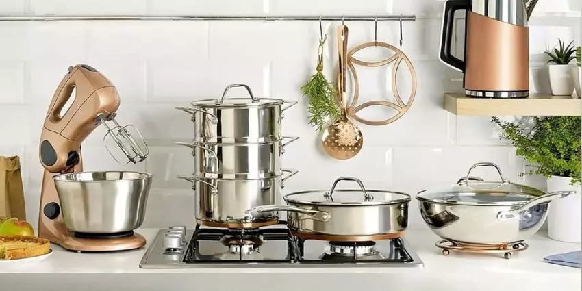 نگهداری ۵۵ هزار کیلو نان لواش در یک انبار/ محتکر ۱۱ میلیارد ریال جریمه شد