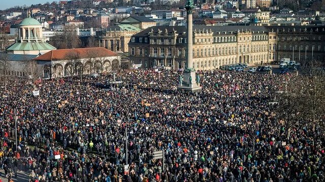 اعتراضات هزاران نفری در آلمان علیه سیاست‌های مهاجرتی