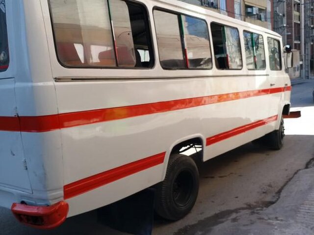 عکس تزئینی است تبدیل مینیبوس به نفتکش برای قاچاق سوخت