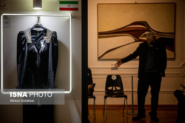 نگاه نقاشیهای معروف قاجاری به مد و لباس فجر