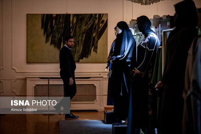 نگاه نقاشیهای معروف قاجاری به مد و لباس فجر