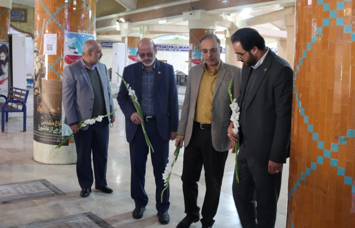 تجدید میثاق رییس جهاد دانشگاهی با شهدای بوشهر