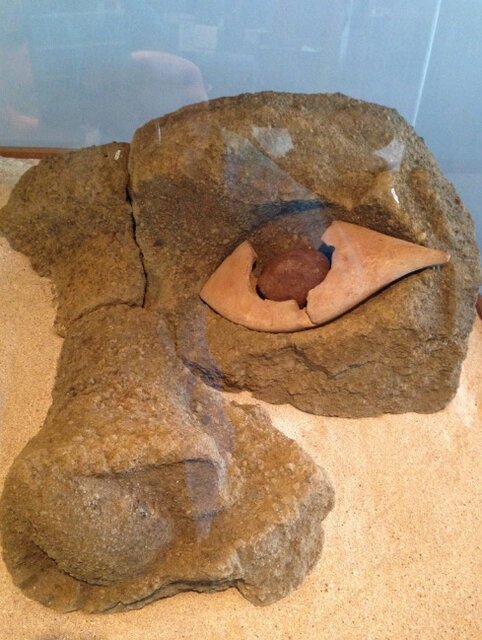 مجسمههای مرموز غولپیکر