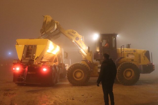 بارش پراکنده برف در محورهای کوهستانی همدان