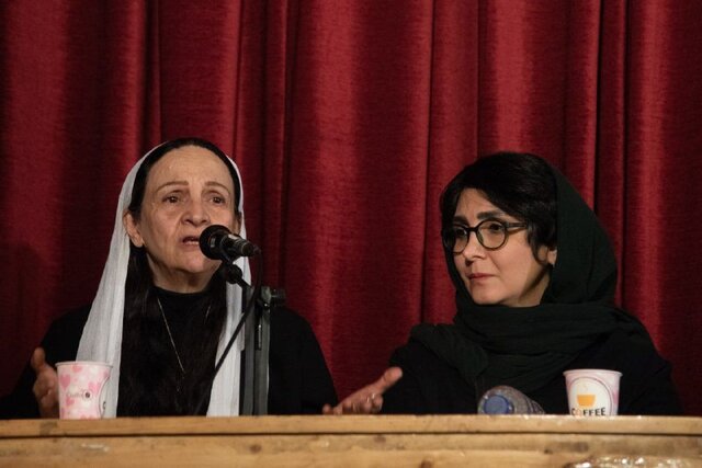 گلاب آدینه: با خواندن فیلمنامه «آبجی» خشکم زد گلاب آدینه: با خواندن فیلمنامه «آبجی» خشکم زد