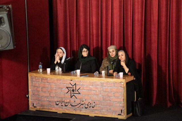 گلاب آدینه: با خواندن فیلمنامه «آبجی» خشکم زد
