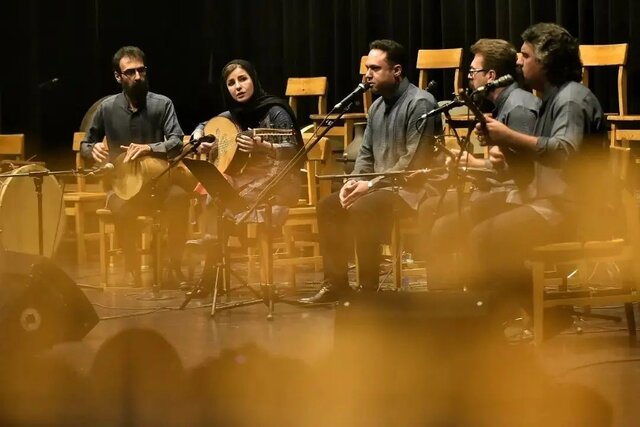 وحید تاج و تنبورنوازان طرز سالنهای کنسرت ۴۰ میلیونی که صرف اقتصادی ندارند