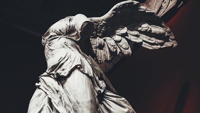 پیروزی بالدار!