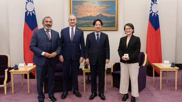 دیدار نمایندگان کنگره آمریکا با رئیس جمهور منتخب تایوان دیدار نمایندگان کنگره آمریکا با رئیس جمهور منتخب تایوان