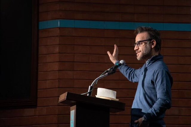 از حضور علی دهباشی تا چند داستان دیگر در شبی برای عباس کیارستمی