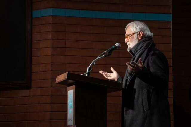 از حضور علی دهباشی تا چند داستان دیگر در شبی برای عباس کیارستمی