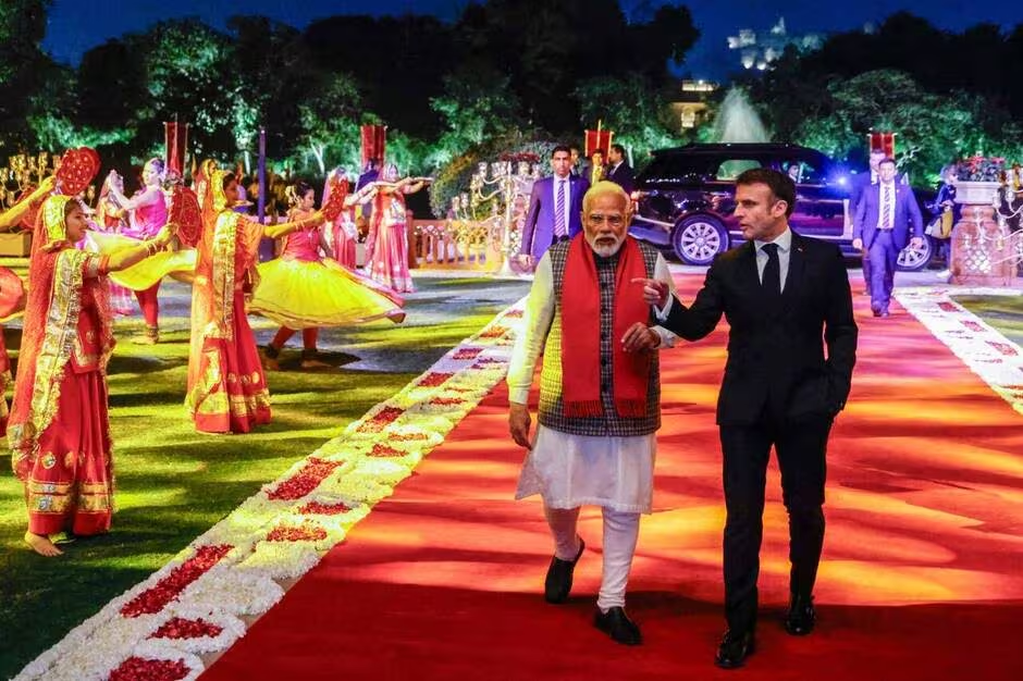 هند در روز ملی قانون اساسی خود از ماکرون دعوت کرد