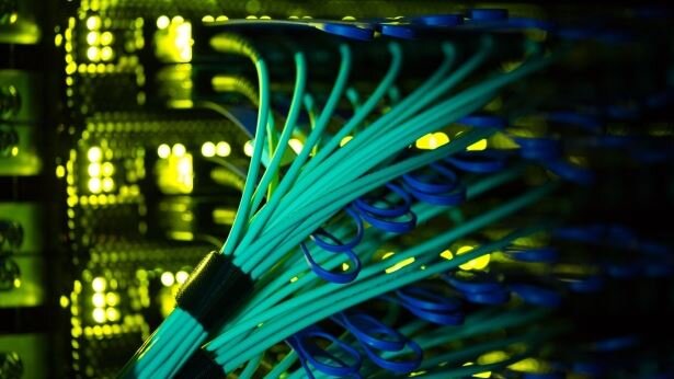 سیستمهای رایانهای دولت سوئد از کار افتادند سیستمهای رایانهای دولت سوئد از کار افتادند