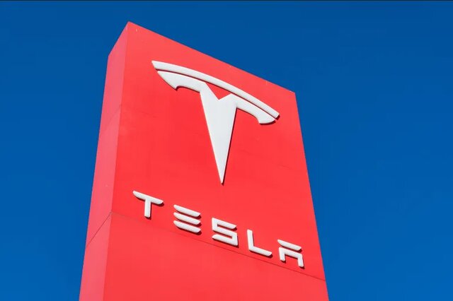 وبگاه عبری: حملات ارتش یمن تجارت جهانی را مختل کردهاست