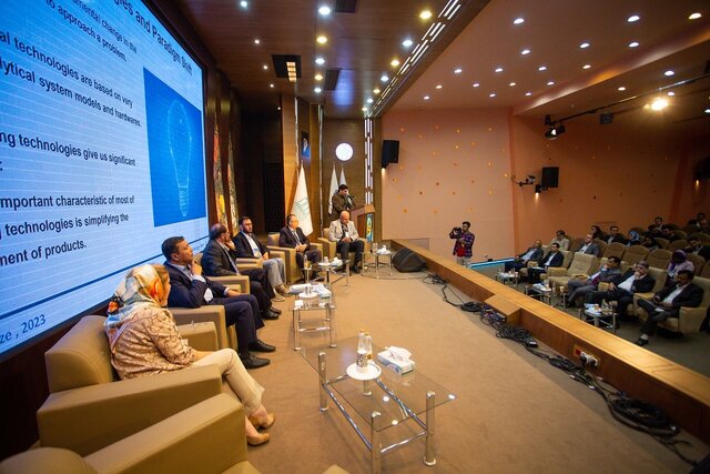 مقاومت گونههای جدید ویروس کرونا در برابر آنتیبادیهای لنفوسیت T مقاومت گونههای جدید ویروس کرونا در برابر آنتیبادیهای لنفوسیت T