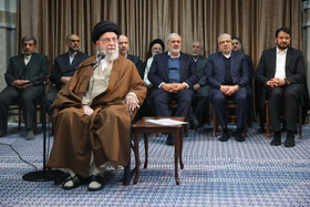 بازدید رهبر انقلاب از نمایشگاه توانمندیهای تولید داخلی