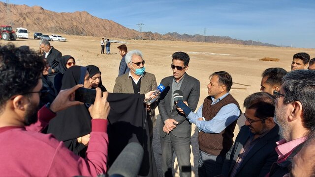 احداث ۲۰ واحد جدید مرغداری در شهرستان زاهدان احداث ۲۰ واحد جدید مرغداری در شهرستان زاهدان