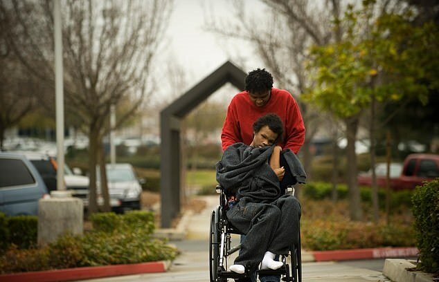 از پسری با دید سونار تا مردی که ۷۰ سال غذا نخورد؛ چند انسان عجیب با ابرقدرتهایی واقعی!