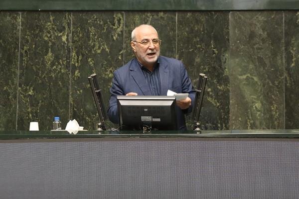 حاجیدلیگانی: دستمزد کارگران طبق نرخ واقعی تورم تعیین شود حاجیدلیگانی: دستمزد کارگران طبق نرخ واقعی تورم تعیین شود