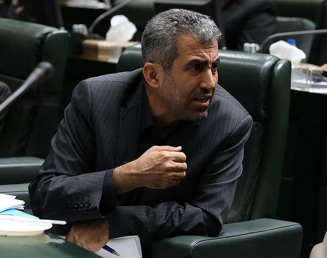 پورابراهیمی: اختلافات و دغدغه های دلسوزان نظام هیچ ارتباطی به دشمنان ندارد پورابراهیمی: اختلافات و دغدغه های دلسوزان نظام هیچ ارتباطی به دشمنان ندارد