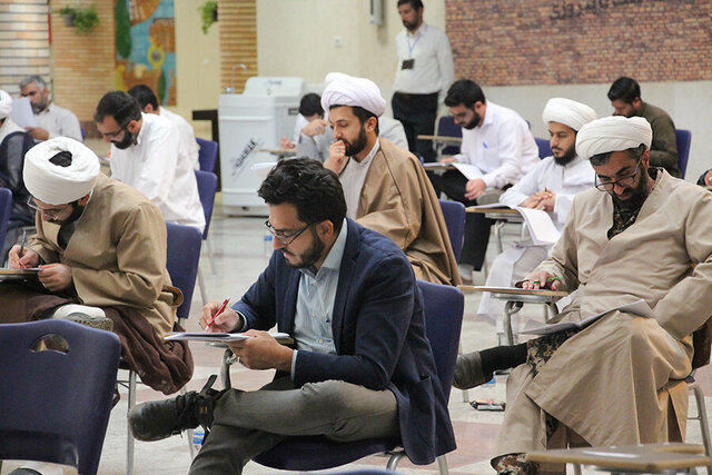 اعلام شرایط پذیرش دانشجوی کارشناسی‌ارشد ۱۴۰۳ دانشگاه معارف اسلامی
