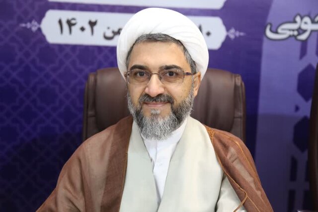 نهادینه کردن فرهنگ ایثار و شهادت بسیاری از مشکلات کشور را حل میکند نهادینه کردن فرهنگ ایثار و شهادت بسیاری از مشکلات کشور را حل میکند