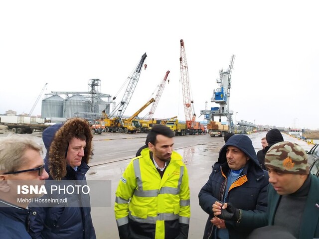 بازدید نمایندگان داغستان روسیه از زیرساخت های اقتصادی و مرزی آستارا