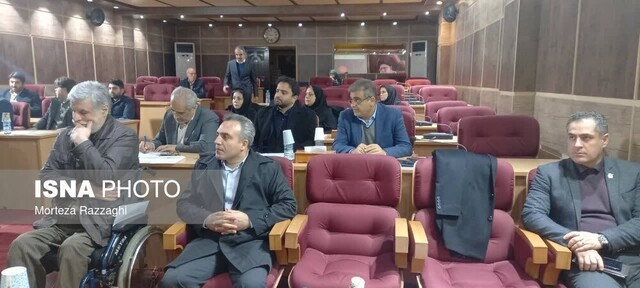 اجرای سیاستهای توسعه دریامحور در سواحل شمالی و جنوبی