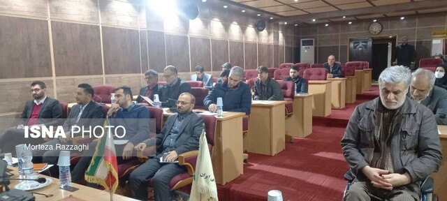 اجرای سیاستهای توسعه دریامحور در سواحل شمالی و جنوبی