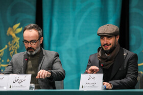 جواد عزتی، کارگردان و بازیگر در نشست خبری فیلم تمساح خونی 