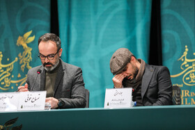 جواد عزتی، کارگردان و بازیگر در نشست خبری فیلم تمساح خونی 