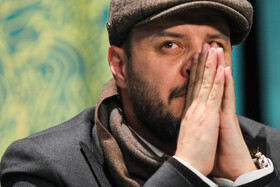 جواد عزتی، کارگردان و بازیگر در نشست خبری فیلم تمساح خونی 