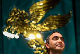 علی شیر محمدی طراح صحنه و لباس  فیلم صبح اعدام در نشست خبری  چهل و دومین جشنواره فیلم فجر