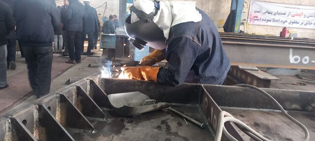 از زمینی اجارهای تا تولید انحصاری محصول