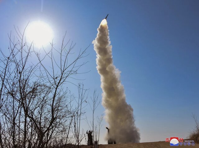 کرهشمالی موشکهای کروز مناسب حمل کلاهک هستهای آزمایش کرد کرهشمالی موشکهای کروز مناسب حمل کلاهک هستهای آزمایش کرد