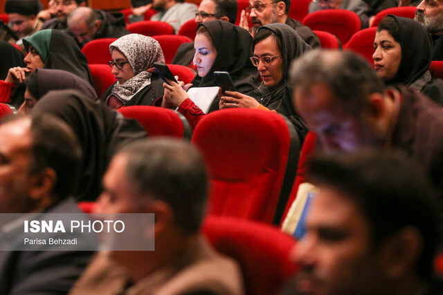 اعطای قلم مقدس به ۵ روزنامهنگار تراز انقلاب