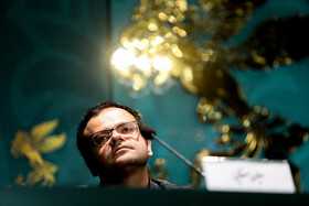 امین صفایی نویسنده فیلم صبحانه با زرافهها در نشست خبری این فیلم