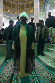 حضور شیخ زکزاکی در مسجد جمکران