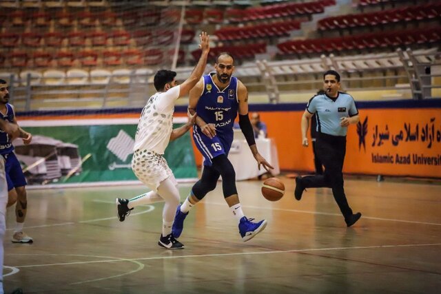 سال تلخ بسکتبال و وداع با دو اسطوره/ از مرگ مشحون تا خداحافظی حدادی