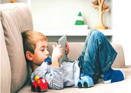 دسترسی آنلاین کودکان به دود و دم! دسترسی آنلاین کودکان به دود و دم!