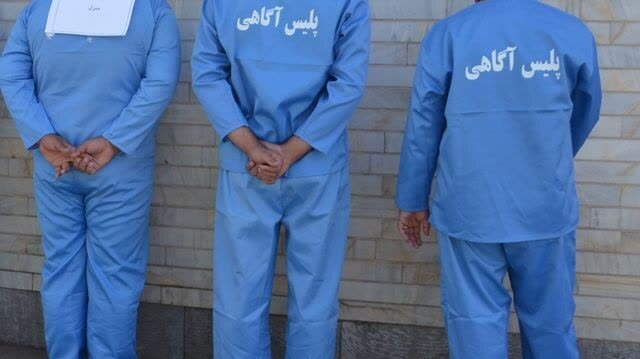 اعضای باند پنج نفره سارقان مسلح در رودبارجنوب دستگیر شدند اعضای باند پنج نفره سارقان مسلح در رودبارجنوب دستگیر شدند