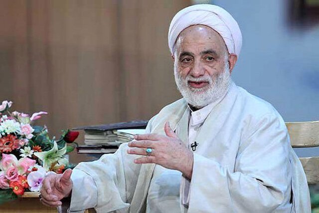 جلسات تفسیر قرآن برپا شود جلسات تفسیر قرآن برپا شود