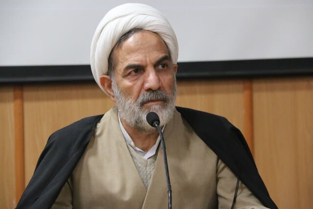 در مبارزه با فساد با هیچکس مدارا نشود در مبارزه با فساد با هیچکس مدارا نشود