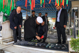 تجدید بیعت کارگزاران ارتباطات مردمی با شهدا در مراسم دومین گردهمایی خادمان مراکز ارتباطات مردمی قوای سه‌گانه