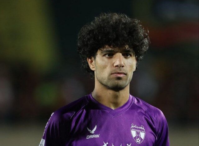 هافبک هوادار در لیست خرید نکونام هافبک هوادار در لیست خرید نکونام