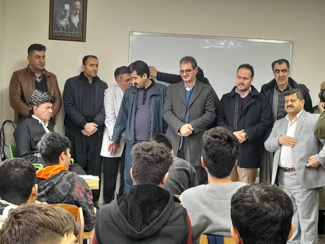 آسفالت بیش از ۱۷ کیلومتر از راههای اصلی و روستایی شهرستان بانه