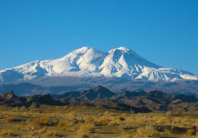محققان در جستوجوی منشأ گرمای آتشفشان دماوند محققان در جستوجوی منشأ گرمای آتشفشان دماوند
