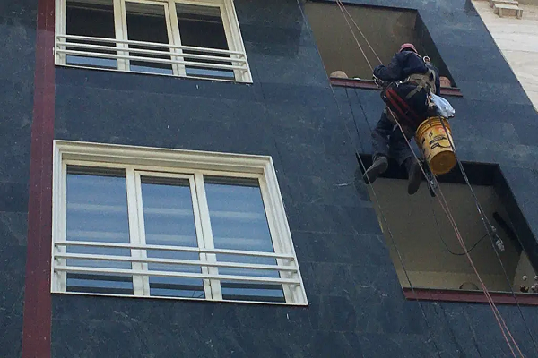 پیچ رولپلاک نما و بیمه نمای ساختمان